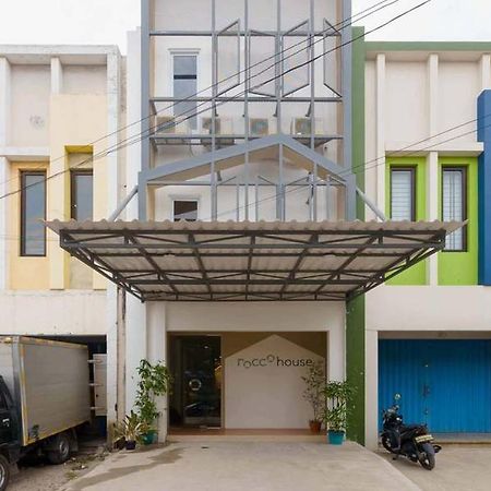 Hotel RedDoorz @ Taman Royal Tangerang Zewnętrze zdjęcie