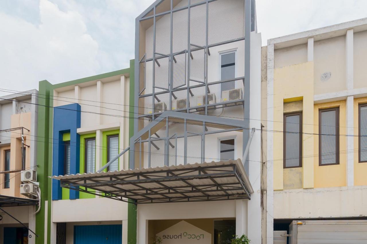 Hotel RedDoorz @ Taman Royal Tangerang Zewnętrze zdjęcie