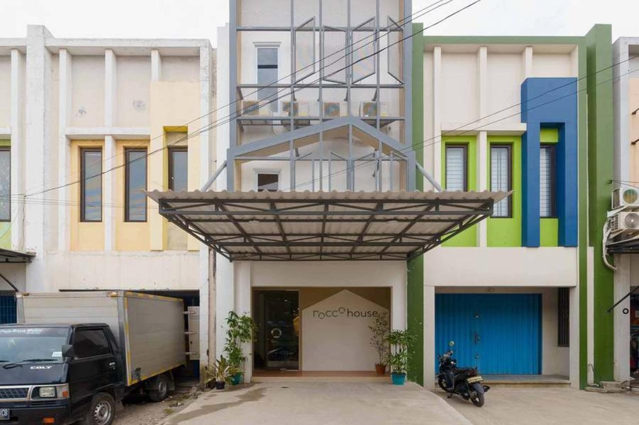 Hotel RedDoorz @ Taman Royal Tangerang Zewnętrze zdjęcie