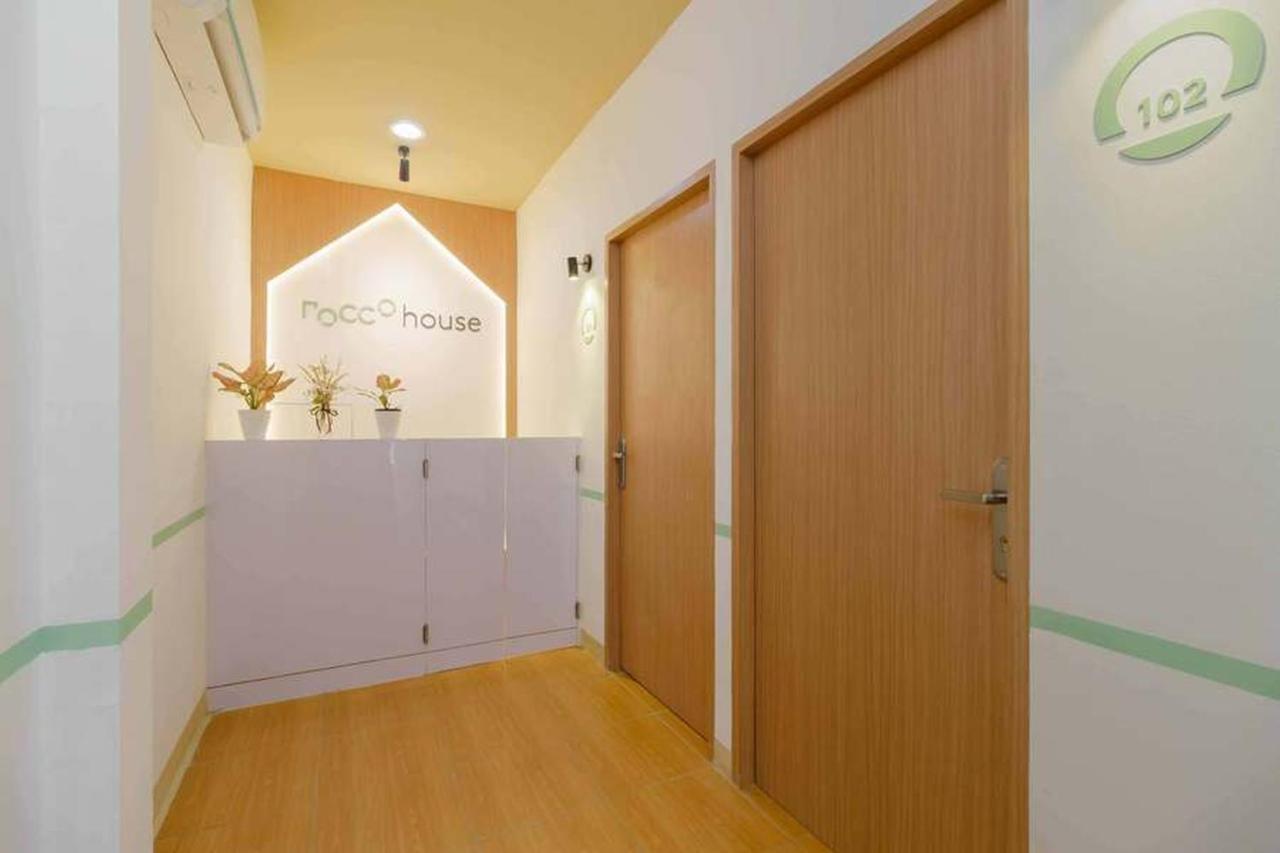 Hotel RedDoorz @ Taman Royal Tangerang Zewnętrze zdjęcie